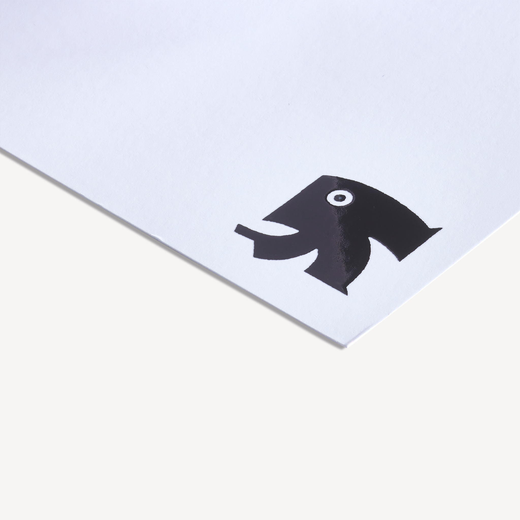Schwarze Folienprägung